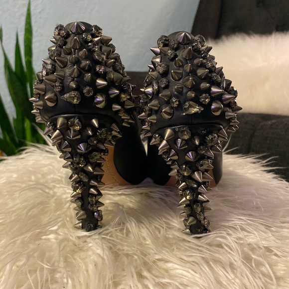 Sam Edelman Lorissa Peep Toe Studded Pump - Picture 4 of 7